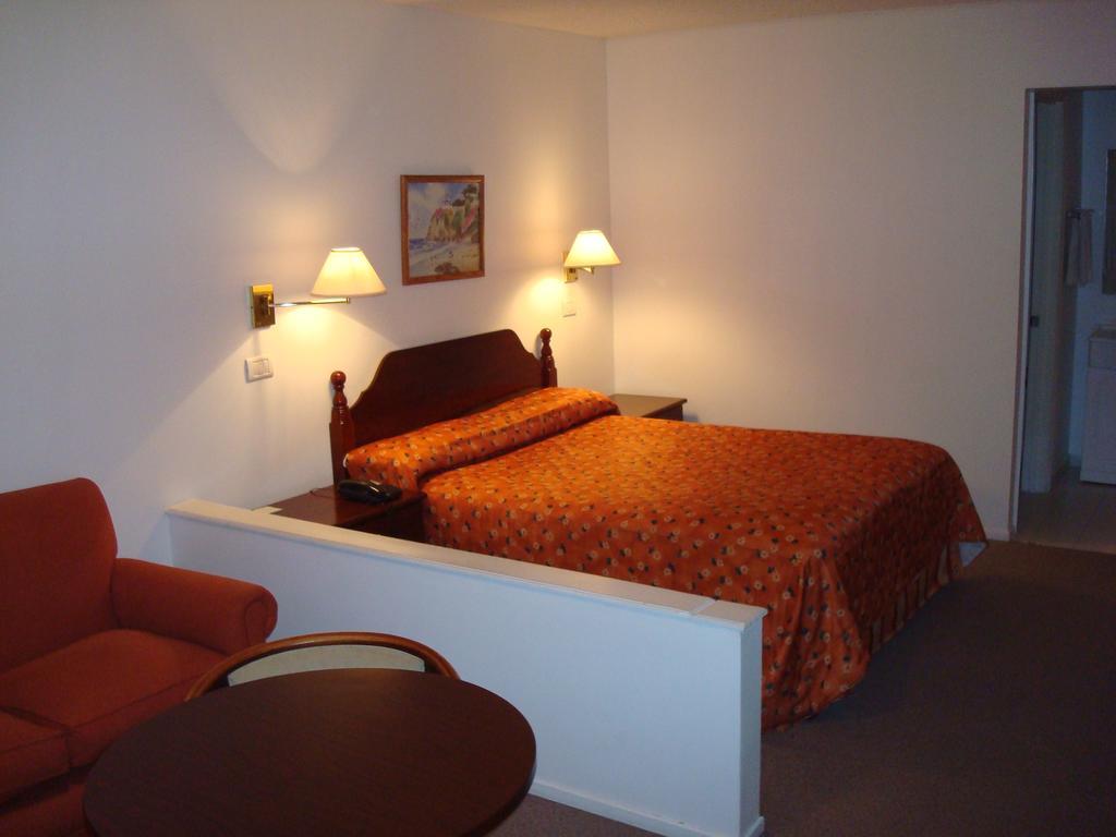 Family Inn Сан-Рафаель Екстер'єр фото