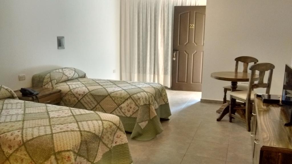 Family Inn Сан-Рафаель Екстер'єр фото