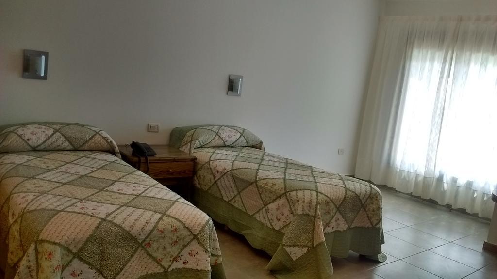 Family Inn Сан-Рафаель Екстер'єр фото